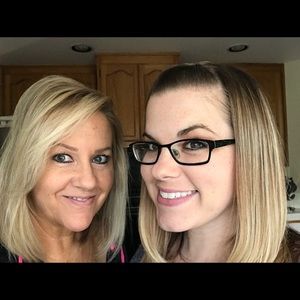 Meet your Posher, Deanna